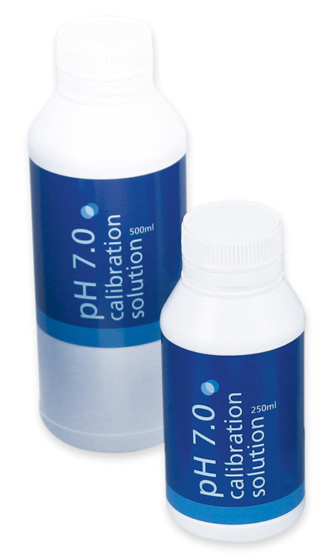 Bluelab 7.0 Calibration Solution